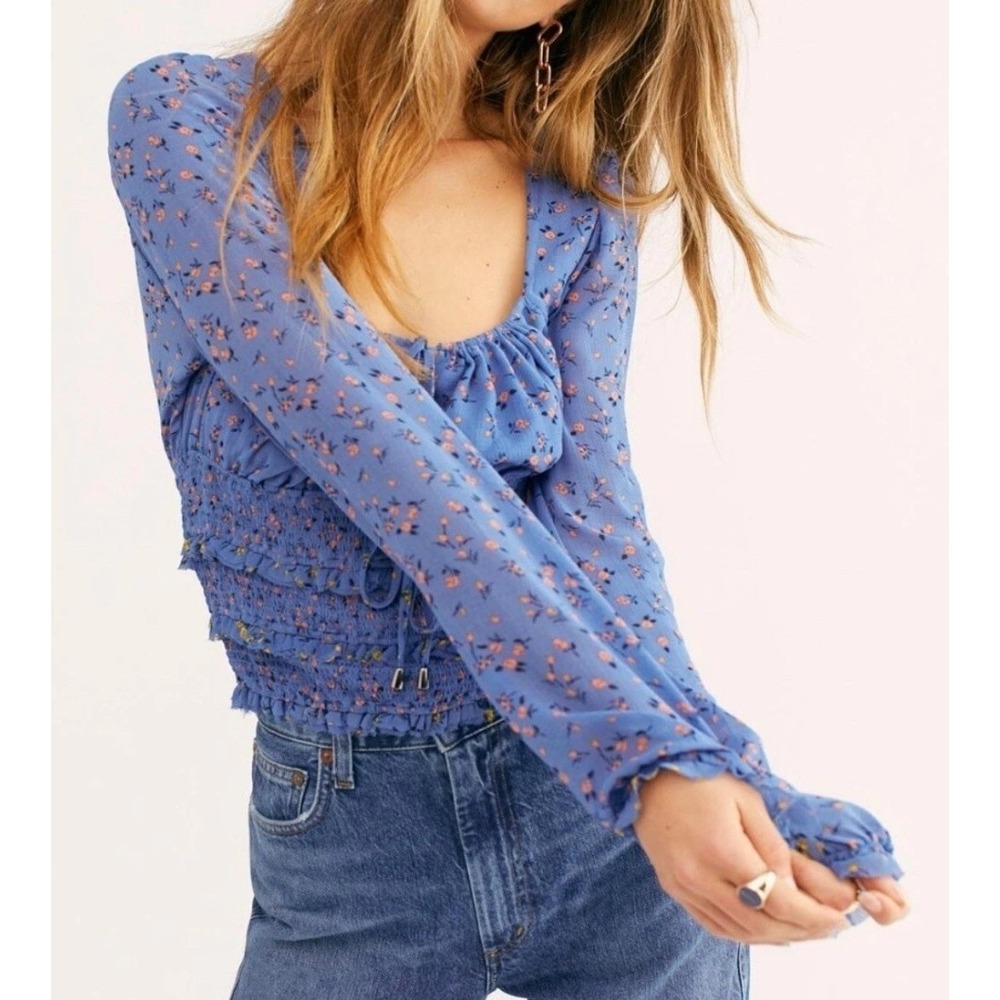 Free People Printed Lolita Top Baby Blue Blouse Smocked Ruffled‎ Hem Womens Sz M